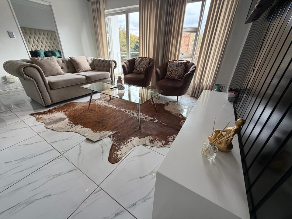 Dream Abodes @ SPLICE RIVIERA Apartment in Johannesburg