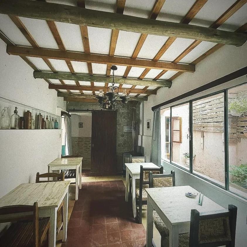 Dining area, Breakfast