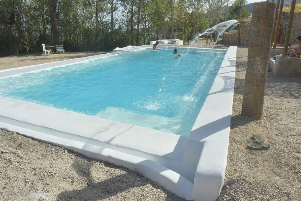 Swimming pool, Swimming pool