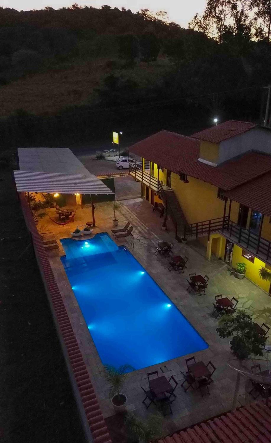 Swimming pool