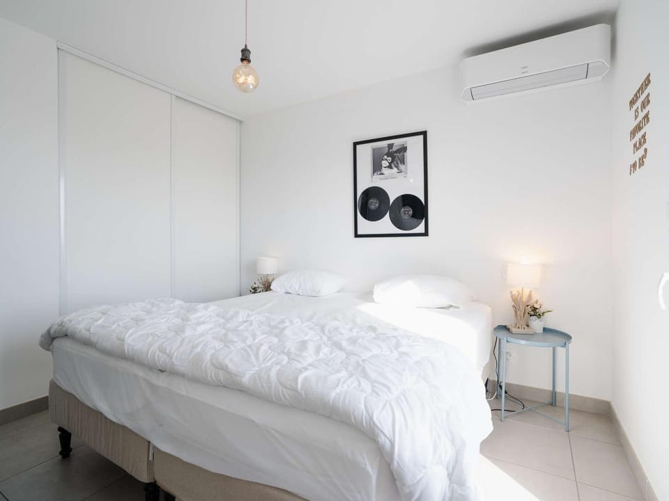 Appartement lumineux et climatisé avec WIFI et parking à Narbonne-Plage - FR-1-409-202 Apartment in Narbonne