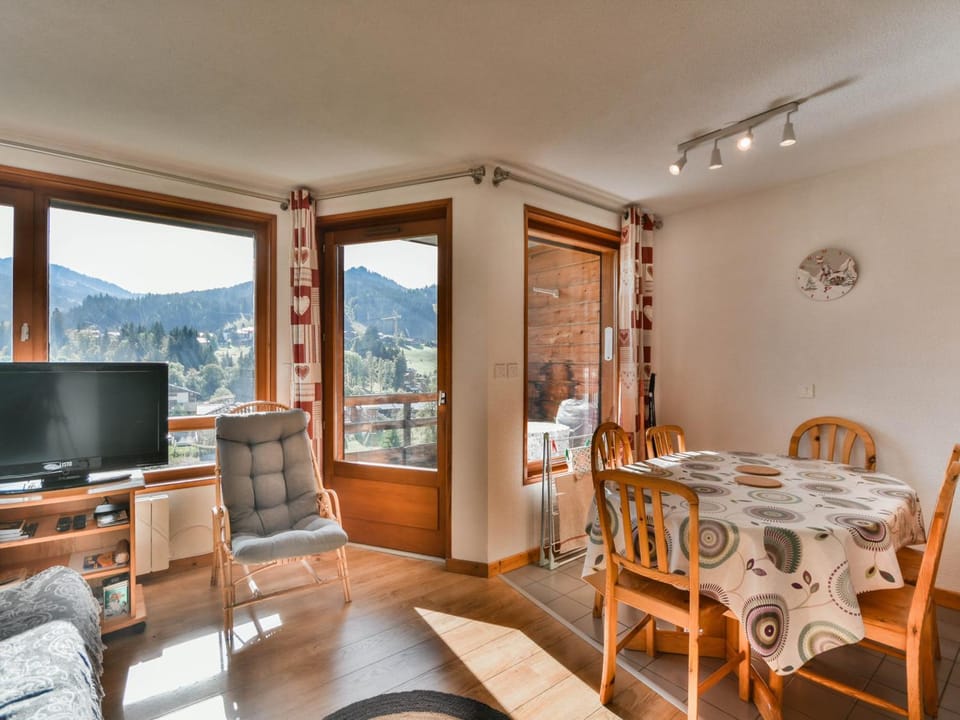 Les Gets - T3 6 pers avec loggia, balcon et WIFI Apartment in Les Gets