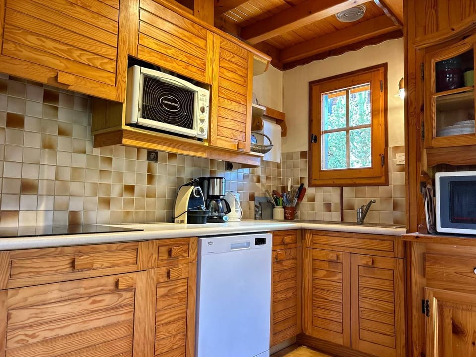Chalet familial proche des pistes avec WiFi et parking - FR-1-623-349 Chalet in Les Gets