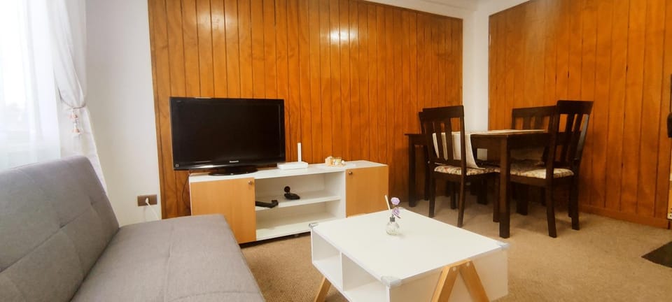 TV and multimedia, Dining area