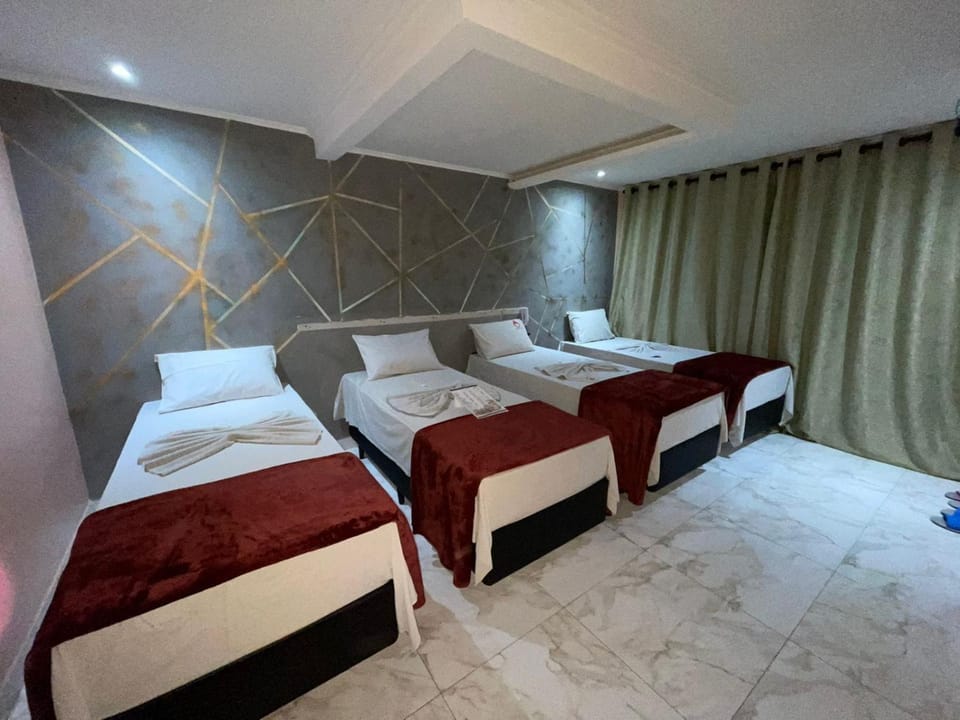 HOTEL MODERNO Hotel in Sao Paulo City