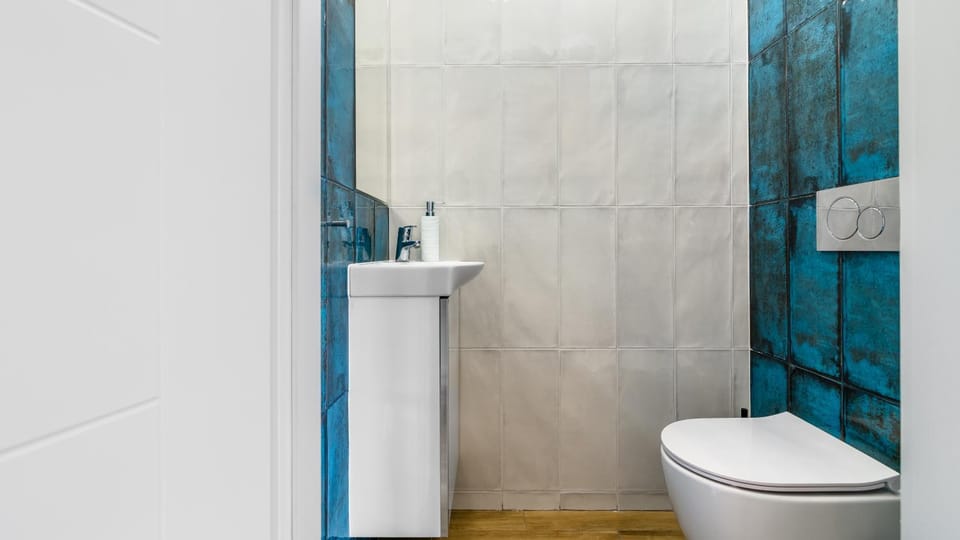 Toilet, Bathroom