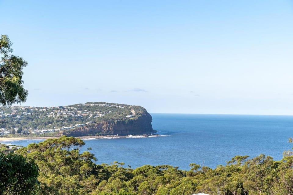 Aarini Cottage - The Ultimate Beachside Escape! House in Central Coast