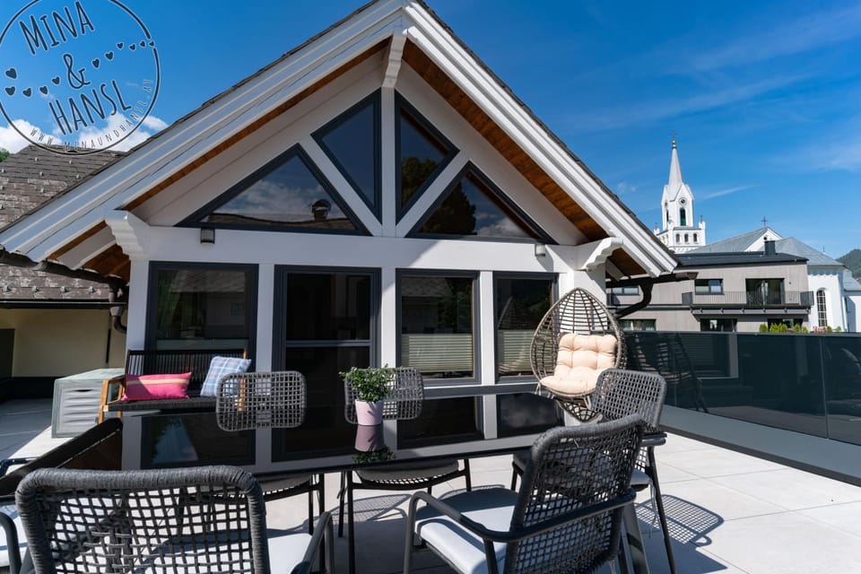 Property building, Balcony/Terrace