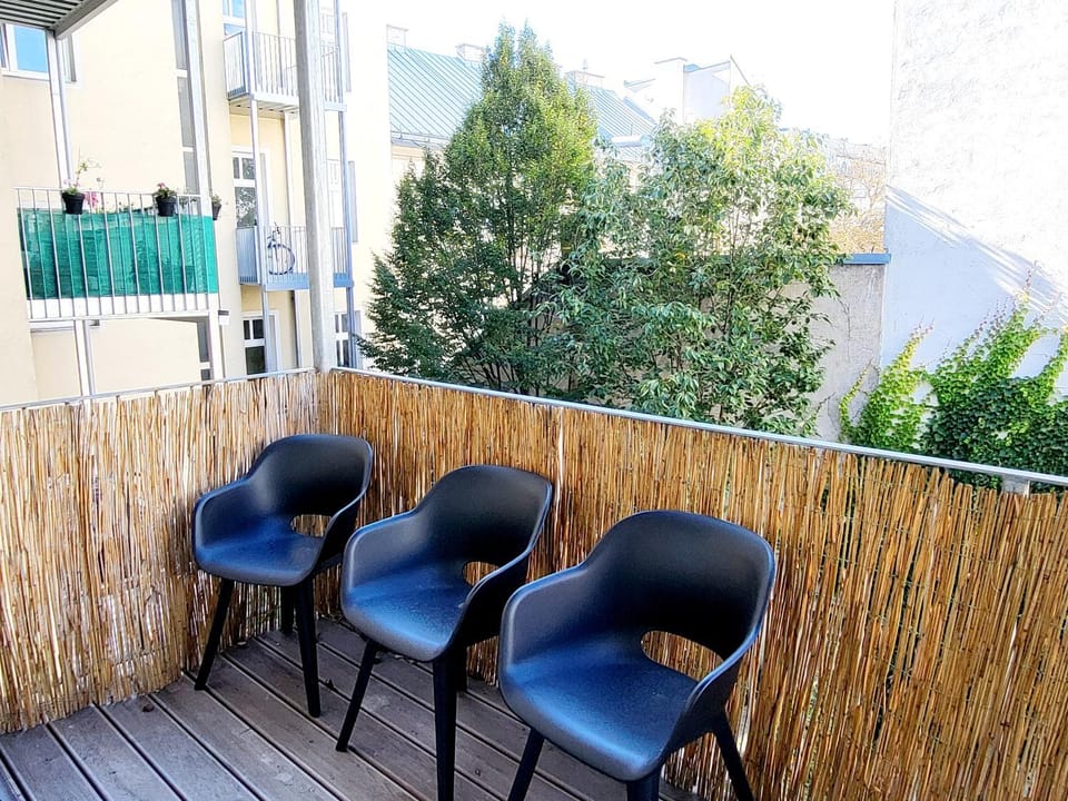 Sunny apartment with 1 balcony Apartment in Vienna