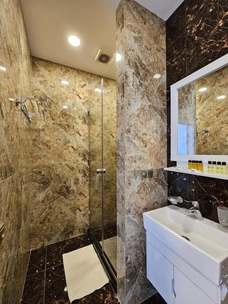 King David Two Bedroom 24 Apartment in Tbilisi, Georgia