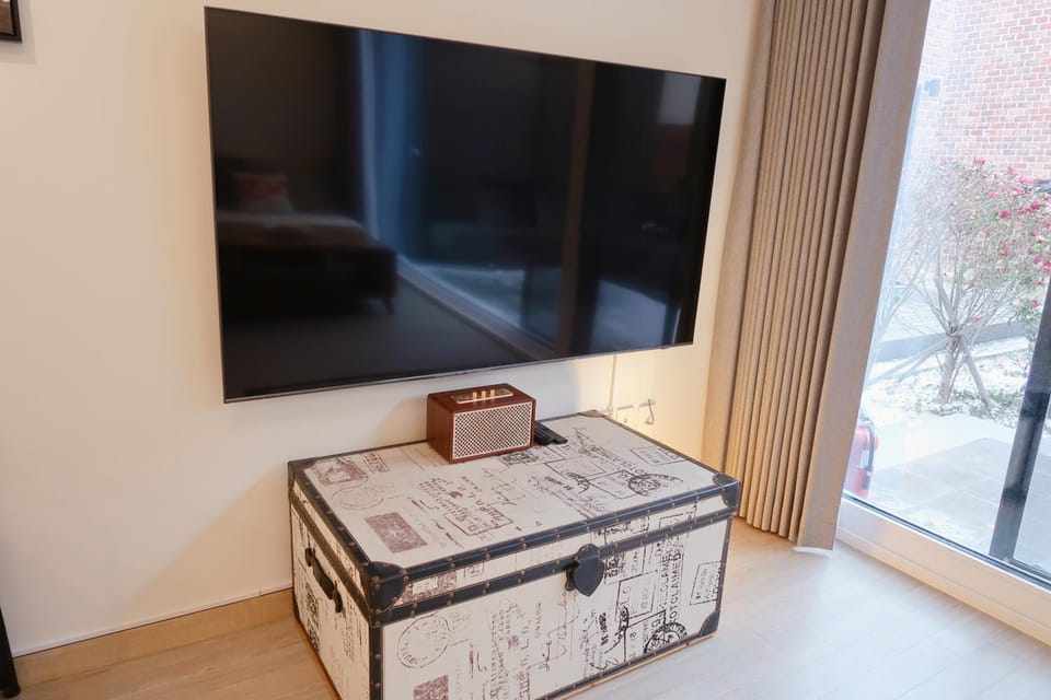 TV and multimedia