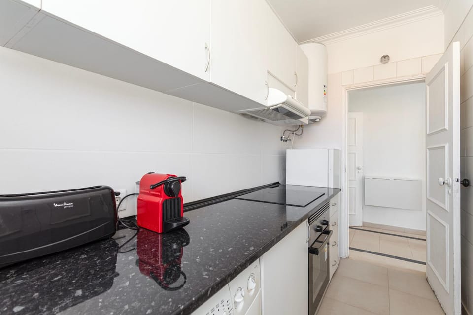 Kitchen or kitchenette, oven, stove