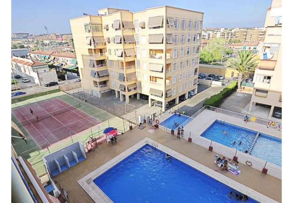 Property building, Swimming pool