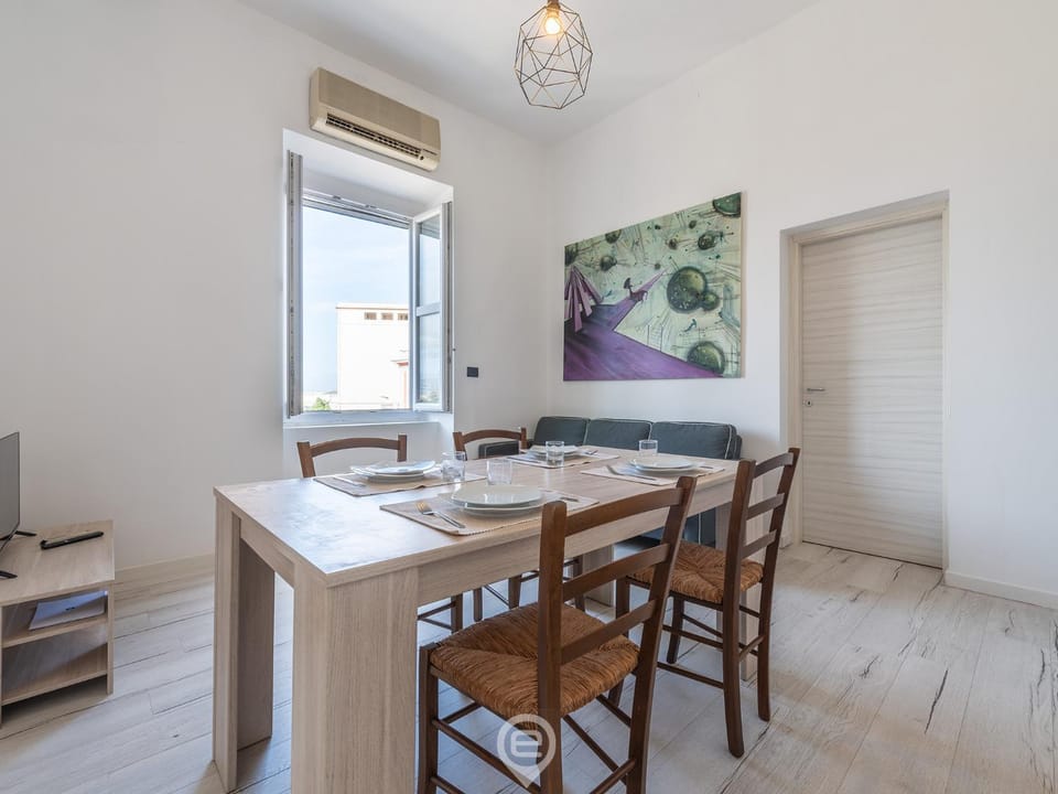 Estay - Port View Apartment Apartment in Cagliari