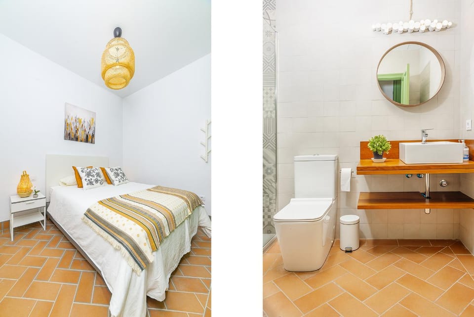 Bed, Bathroom, Bedroom