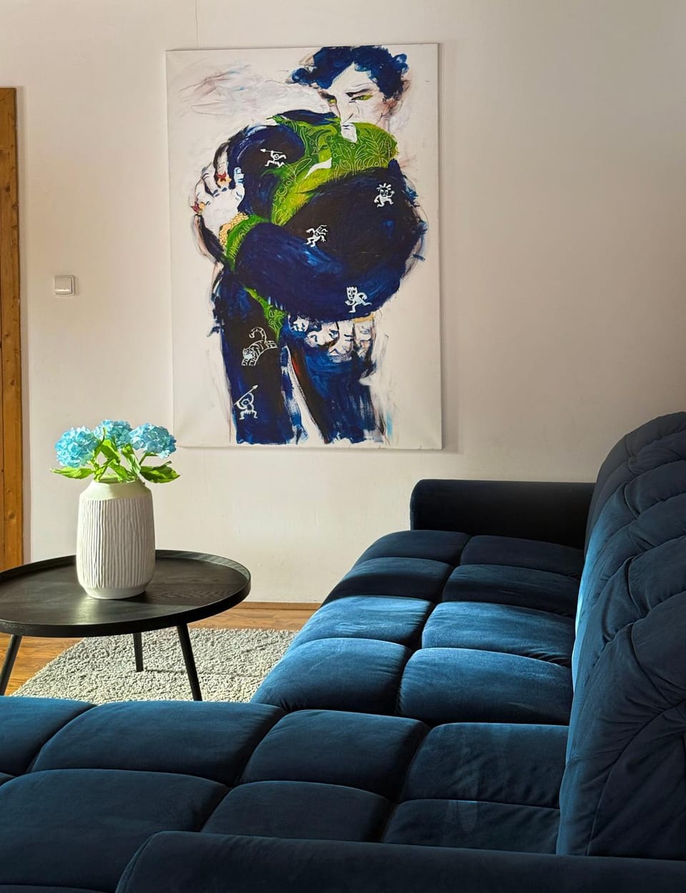 Living room, Decorative detail, Seating area