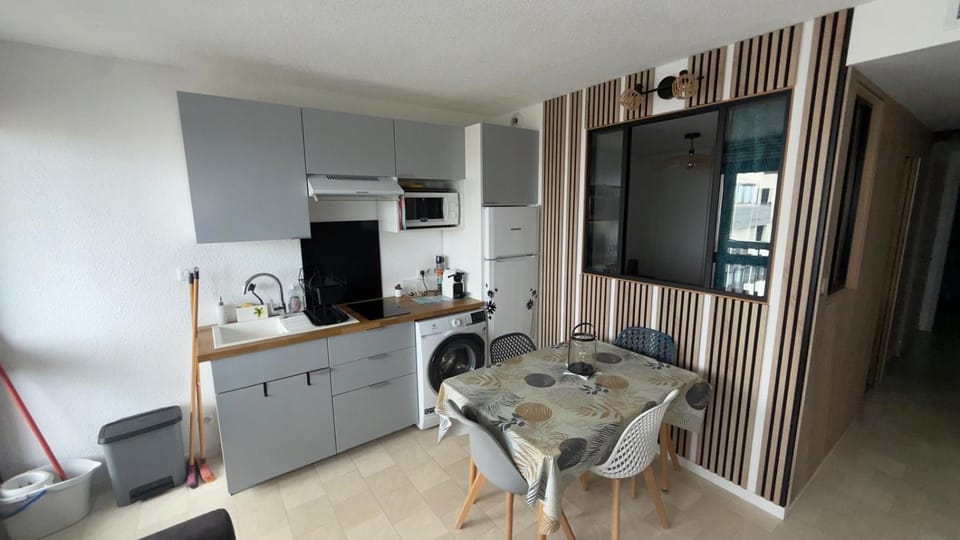 VUE OCÉAN Appartement T3 climatisé Centre Penon Accès plage à pied 3 e étage sans ascenseur Apartment in Seignosse