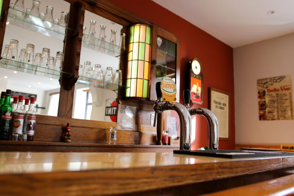 Living room, Lounge or bar