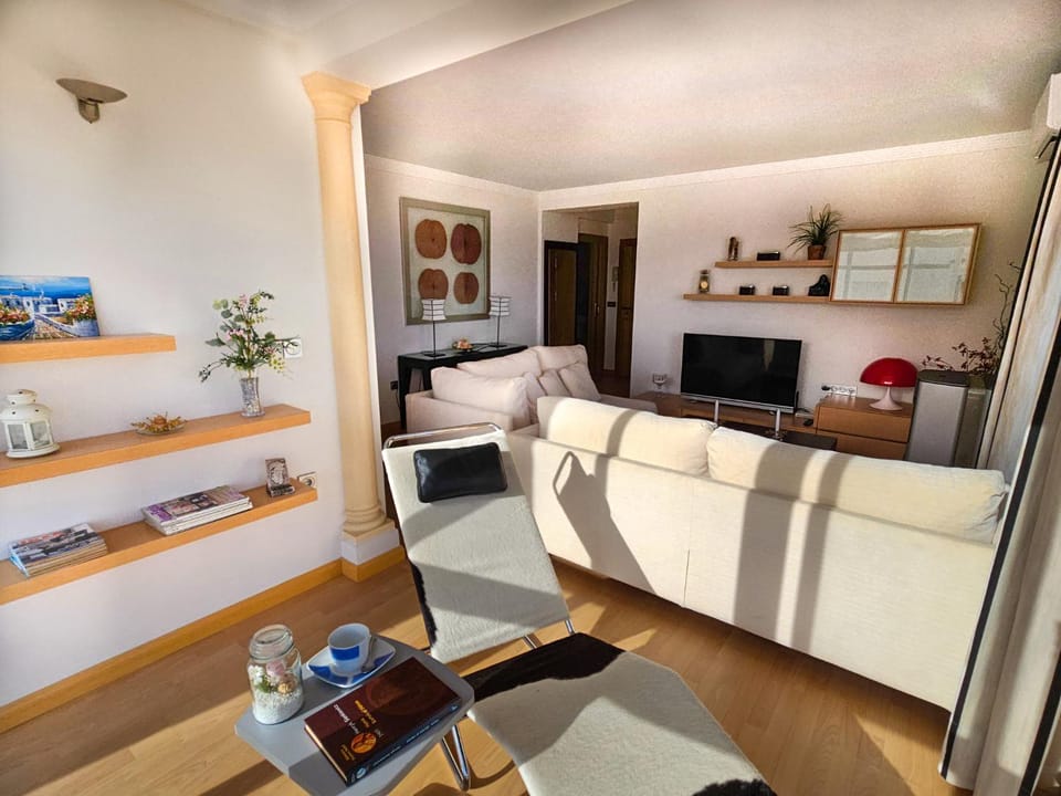 Solarium, Living room