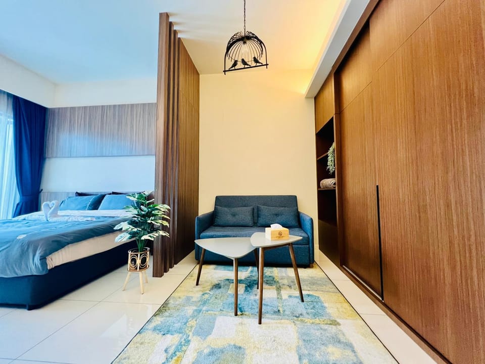 Suites TribecaTRX Kuala Lumpur by ZenGlo 5min walk to The Exchange TRX Apartment in Federal Territory of Kuala Lumpur