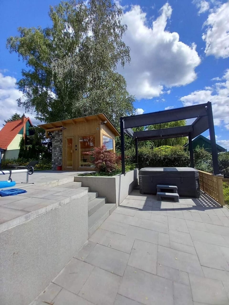 Garden, Hot Tub, Hot Tub, Sauna
