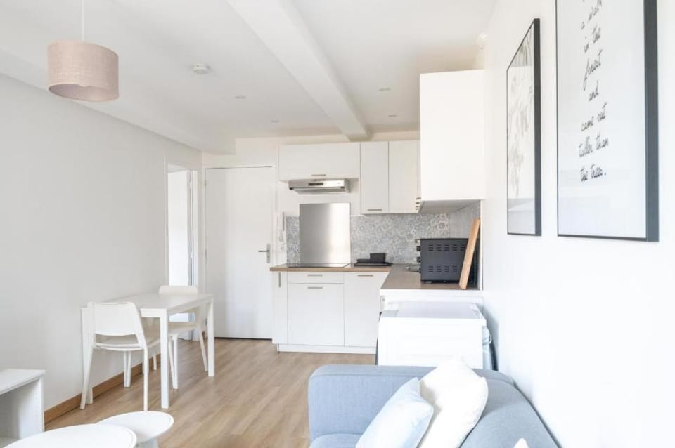 Moderne & Lumineux - Hyper Centre Apartment in Provence