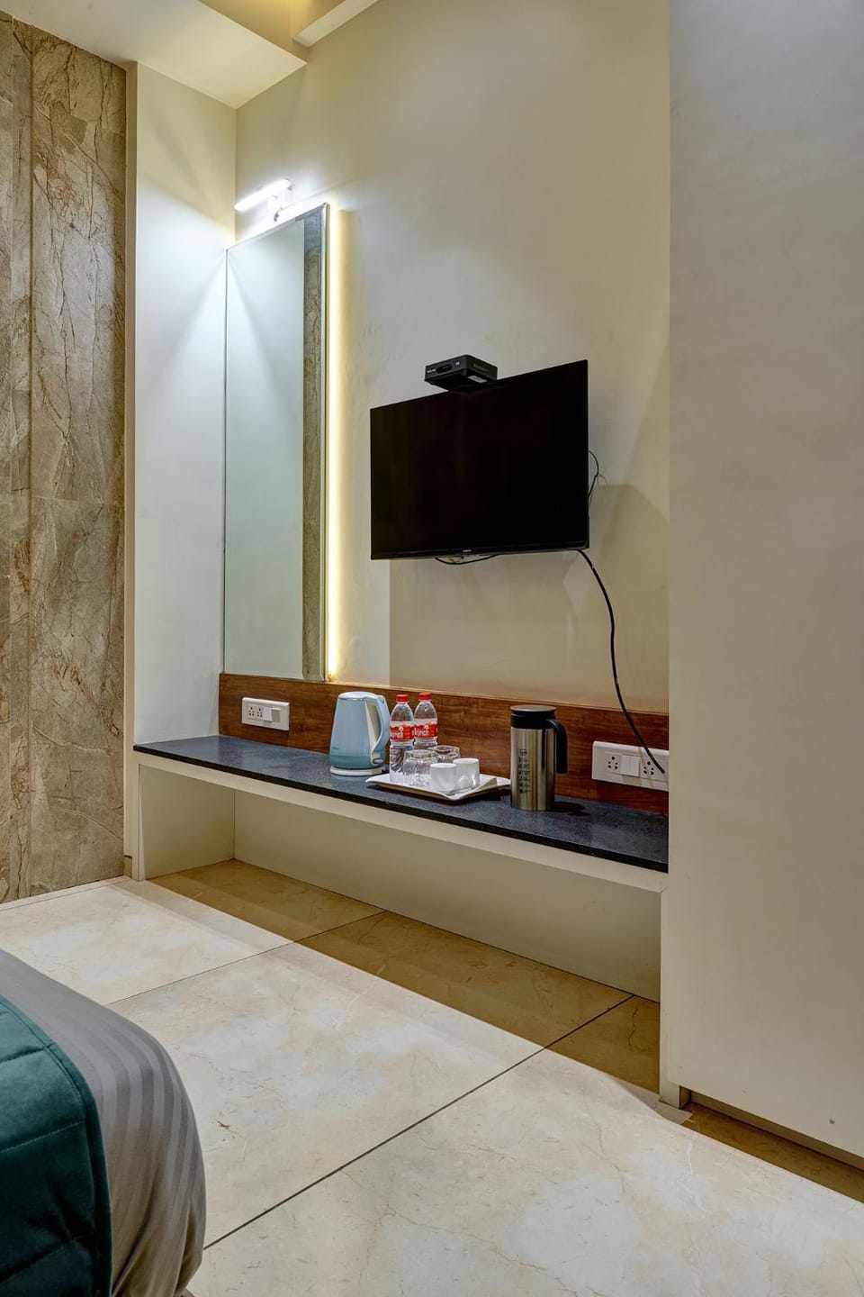 Communal lounge/ TV room, TV and multimedia