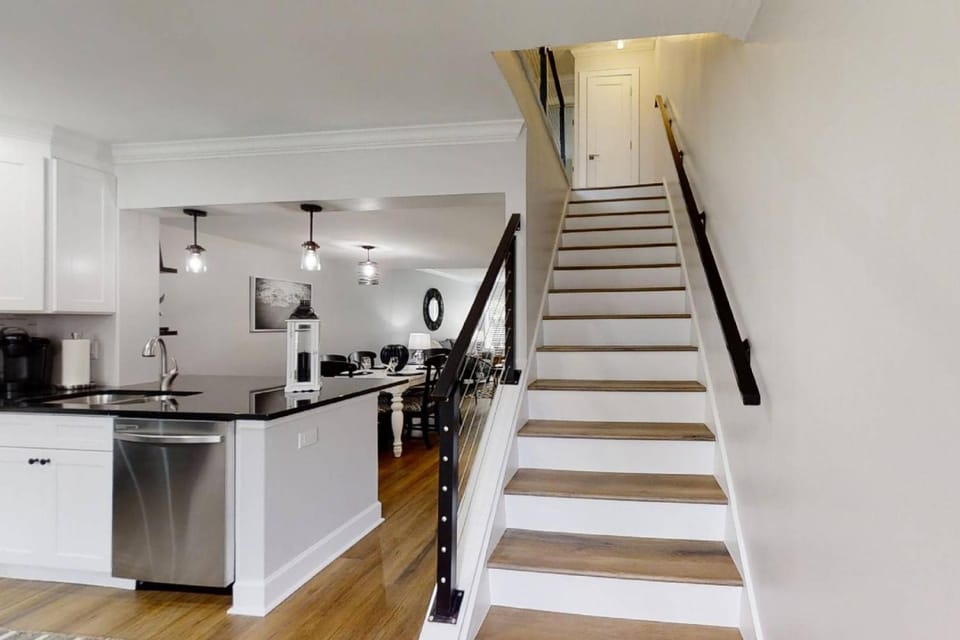 18 Courtside Villas House in South Forest Beach