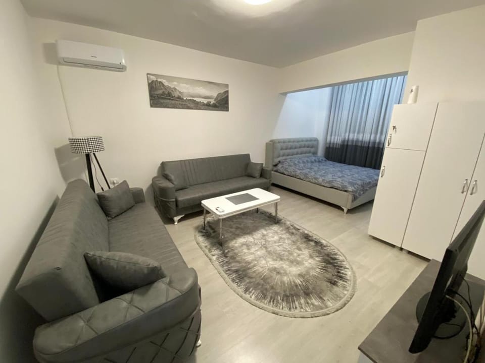 TV and multimedia, Photo of the whole room