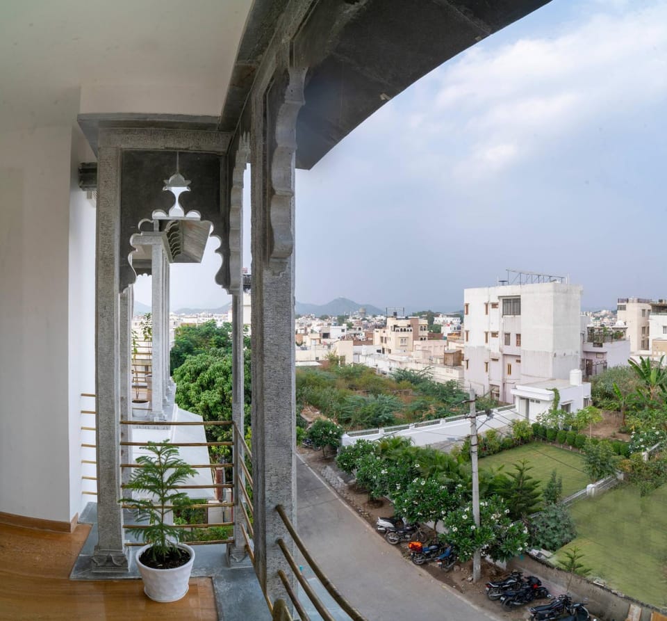 View (from property/room), City view