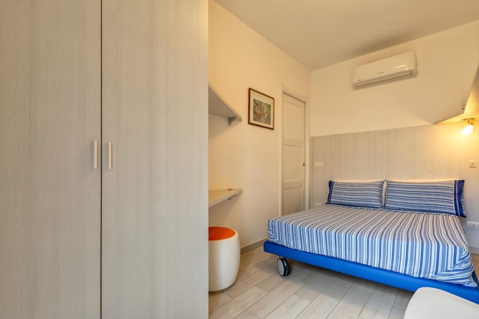Property building, Living room, Bedroom