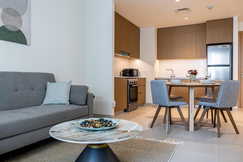 Modern 1 Bedroom Apartment I Creek Beach I Surf Apartment in Dubai