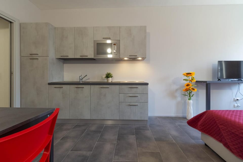 TV and multimedia, Kitchen or kitchenette, stove