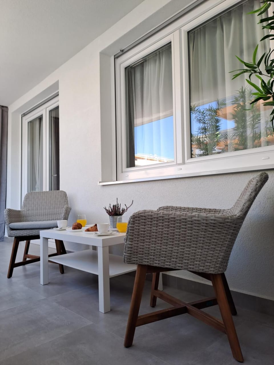 Balcony/Terrace, Balcony/Terrace