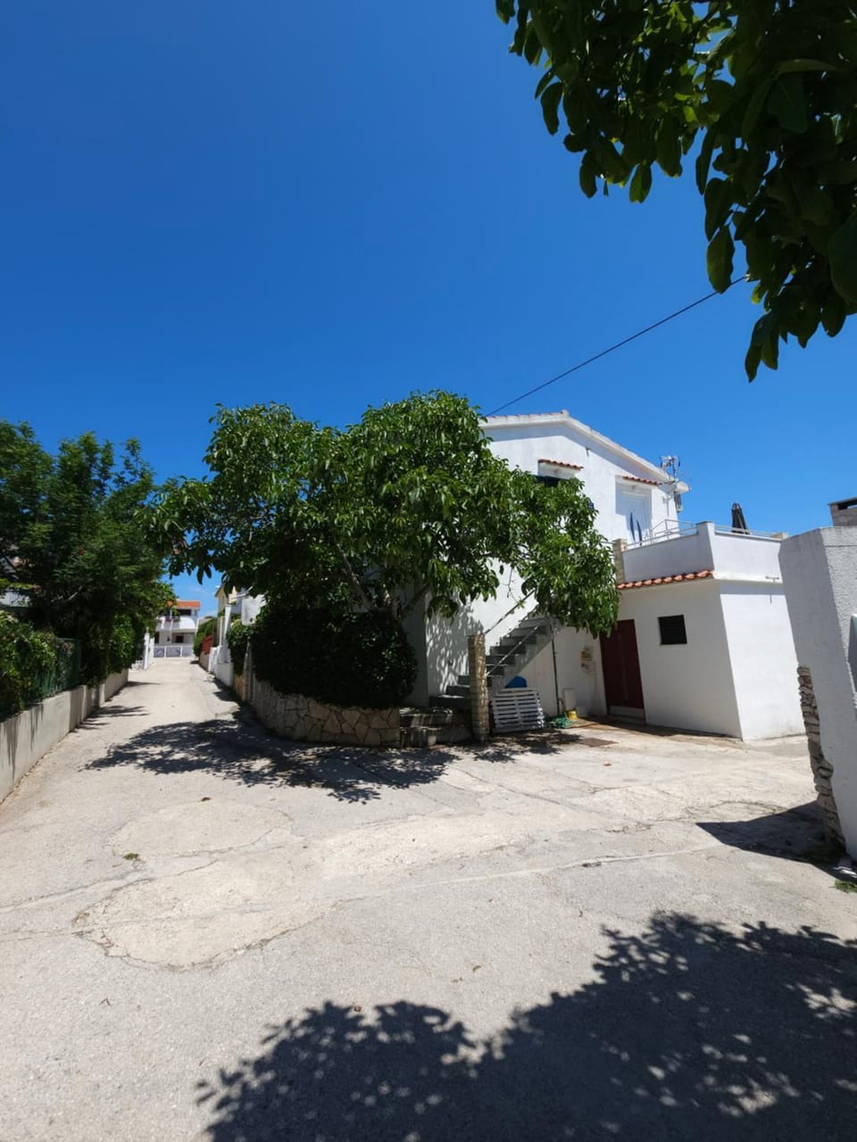 Property building, View (from property/room), Garden view, Sea view, Street view, Quiet street view, Inner courtyard view