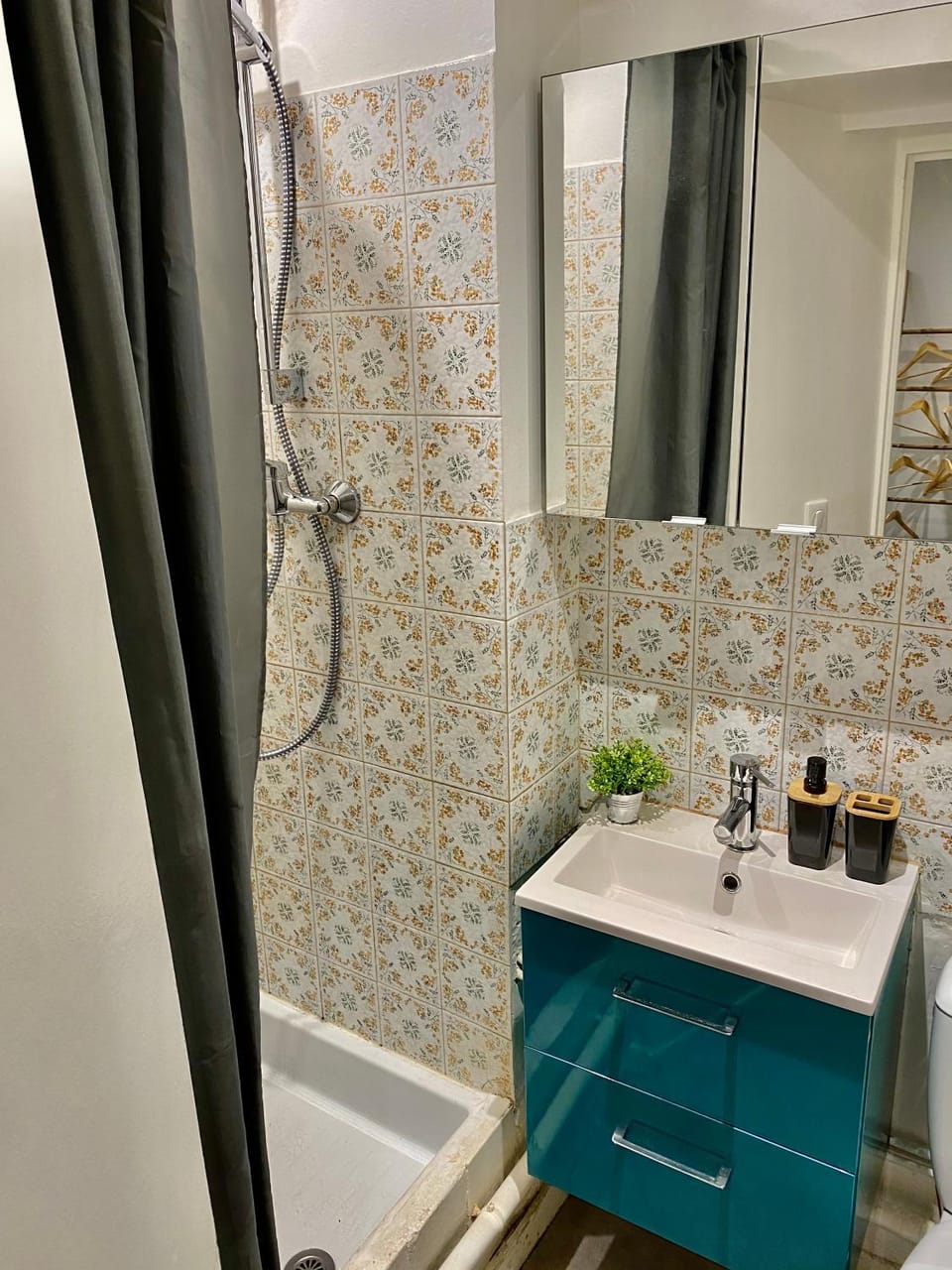 Studette cœur de ville Apartment in Besançon