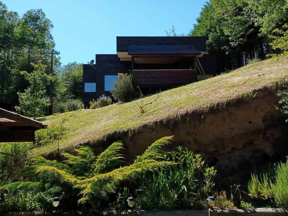 Casa Pucon sector Laguna ancapulli House in Pucon