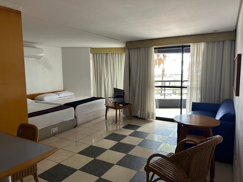 Flat Iate Plaza Apartment in Fortaleza