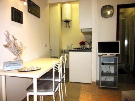 LE GEMME DI PERUGIA - alloggi in centro storico - VIA DELLA CUPA / VIA DELIZIOSA Bed and Breakfast in Perugia