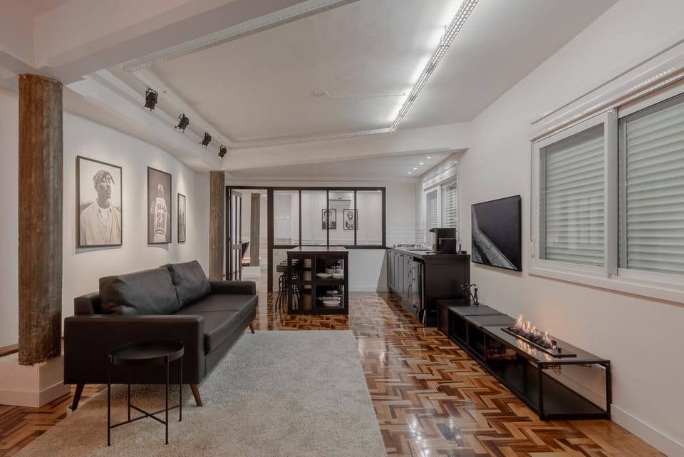 Communal lounge/ TV room, TV and multimedia, Living room