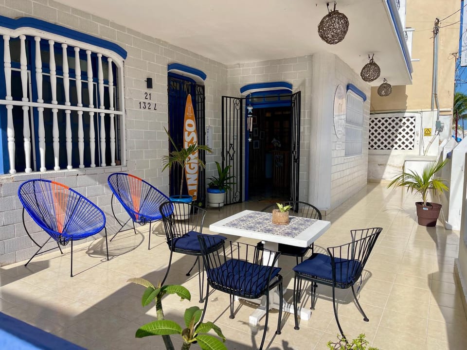 Patio, Balcony/Terrace, Seating area