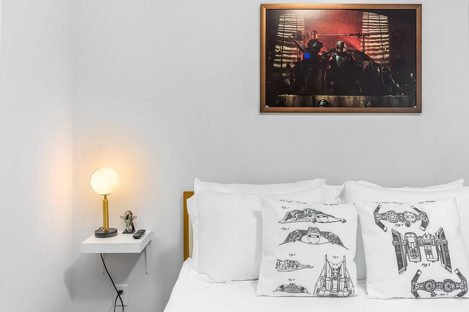Bobba Fett's Carbonite Suite Vacation rental in Queen Anne