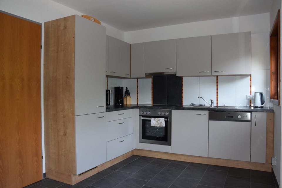 Kitchen or kitchenette, Decorative detail