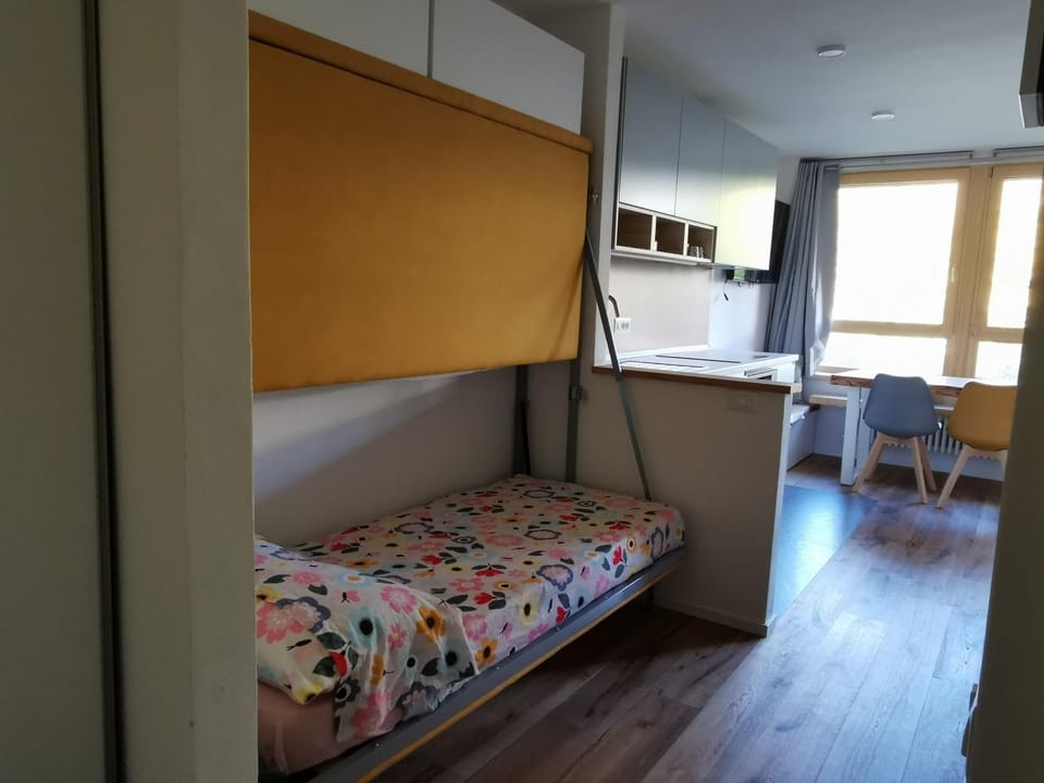 bunk bed