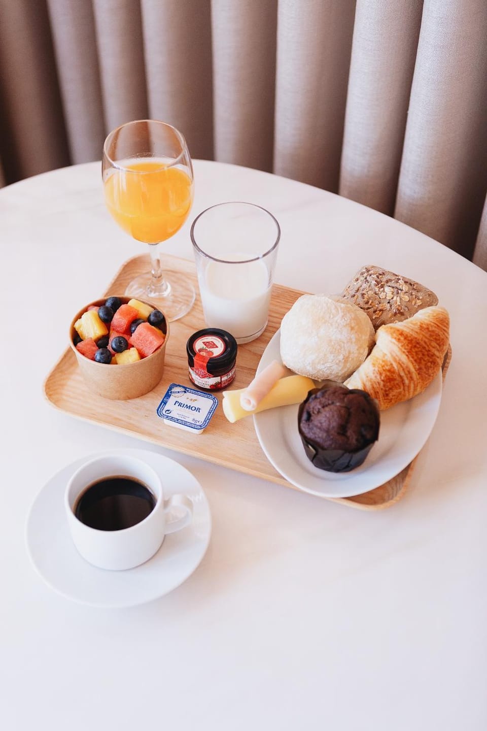 Breakfast, Continental breakfast