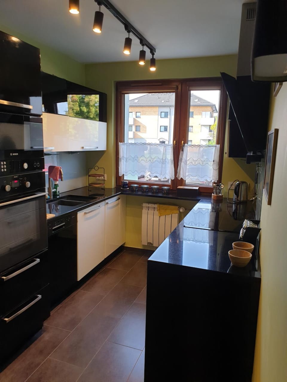 Przestronny apartament dla 9 osób - 4 sypialnie, PARKING Apartment in Czechia