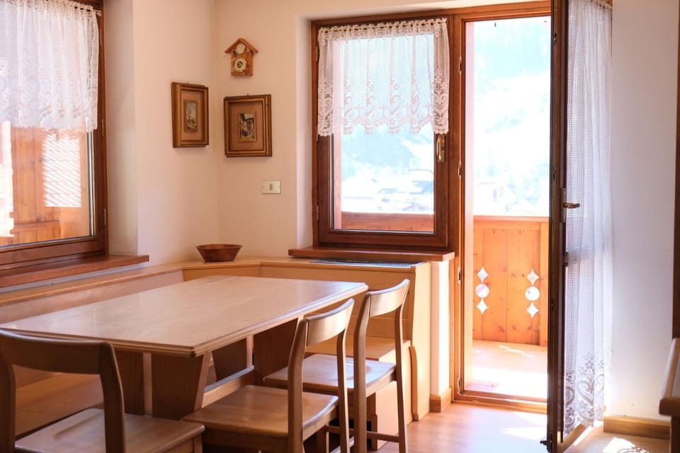 Apartments Anny Apartment in Canazei