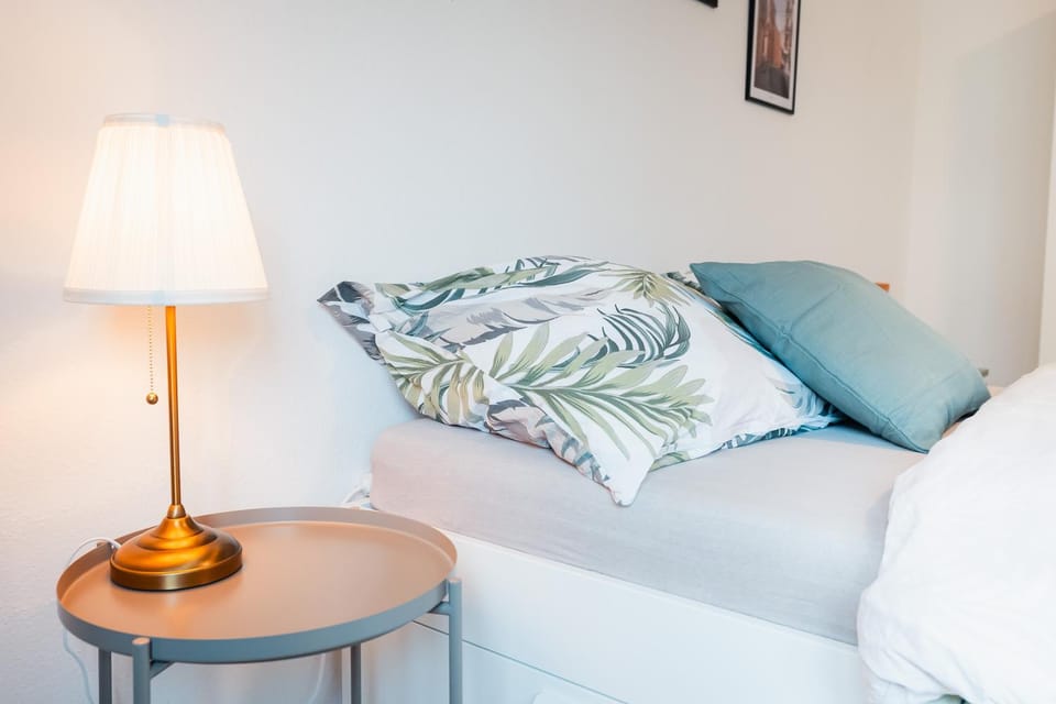 N39 Whole 3-Room Apartment or Individual Room in Karlsruhe Südstadt Vacation rental in Karlsruhe