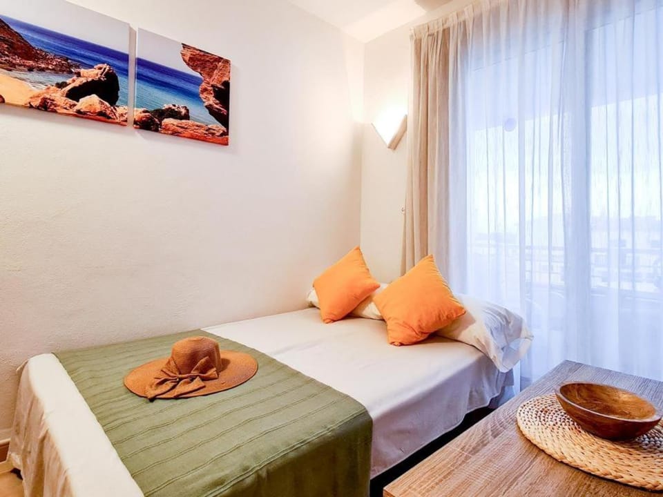 Apartamentos Calan Blanes Park, CB, APM 2142 Apartment in Cala en Blanes