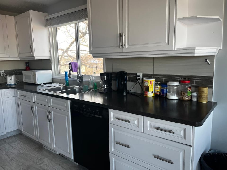 hunter' s new home! Vacation rental in Calgary
